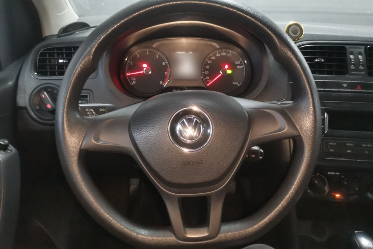 大众 Polo 2016款 1.4L 自动风尚型局部细节13