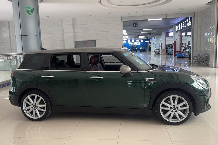 MINI Clubman 2018款 1.5T COOPER 赛车手车身外观6002
