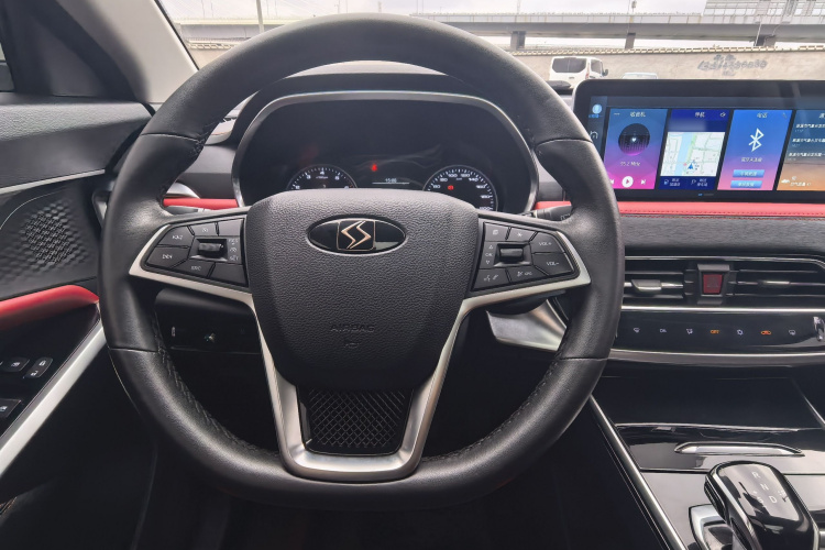 思皓X8 2021款 300T DCT领先智联版 7座中控内饰7005