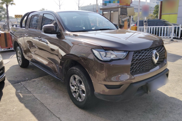 长城 炮 2021款 2.0T商用版自动柴油四驱精英型长箱GW4D20M车身外观6002