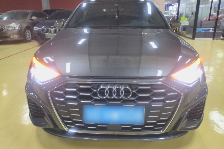 奥迪A3 2021款 A3L Limousine 35 TFSI 时尚运动型车身外观6001