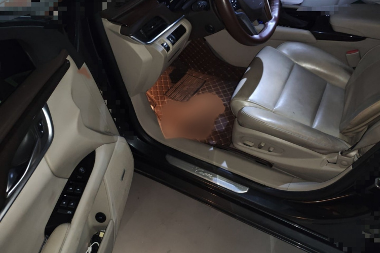 凯迪拉克XTS 2013款 28T 科技型中控内饰7003