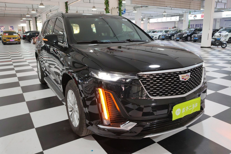 凯迪拉克XT6 2022款 2.0T 六座四驱风尚型车身外观3