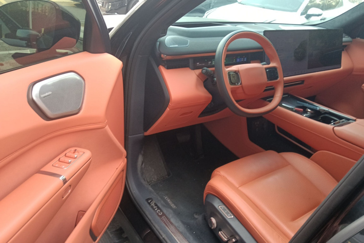 领克900 2025款 1.5T Ultra中控内饰7003