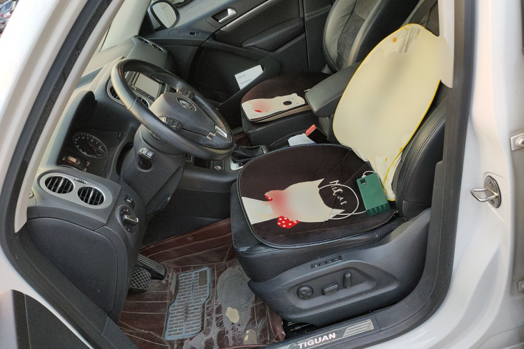 大众 途观 2015款 2.0TSI 自动四驱旗舰版中控内饰19