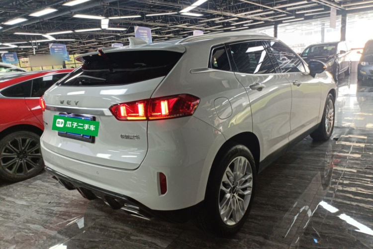 魏牌 VV7 2017款 VV7c 2.0T 豪华型车身外观7