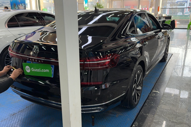 大众 帕萨特 2023款 改款 330TSI 精英版车身外观6003