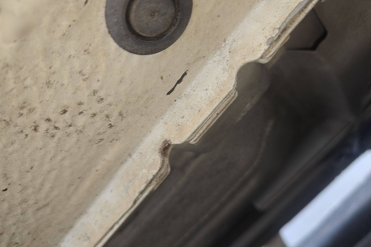 日产 轩逸 2012款 1.8XE CVT舒适版局部细节9001