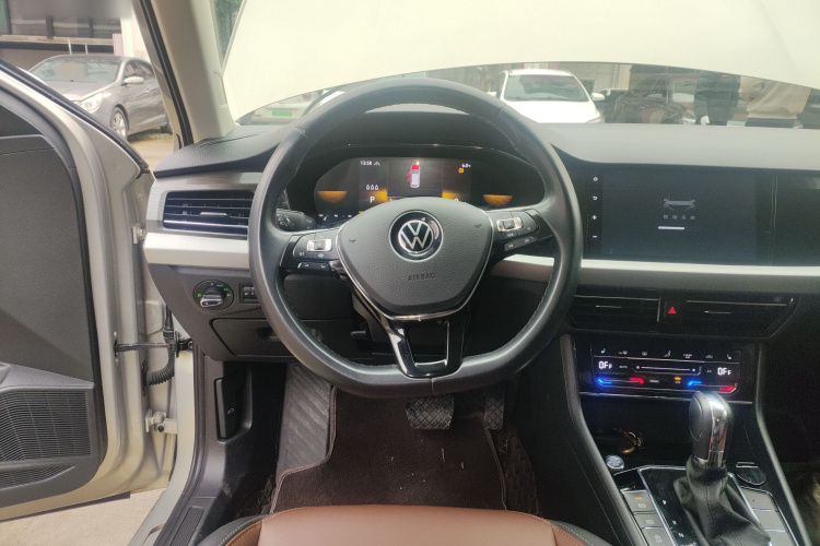 大众 朗逸 2022款 280TSI DSG豪华版中控内饰13