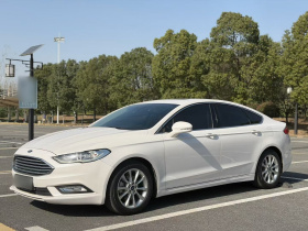 福特 蒙迪欧 2017款 EcoBoost 180 时尚型