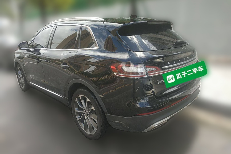 林肯 航海家 2021款 2.0T 四驱尊享版车身外观6003