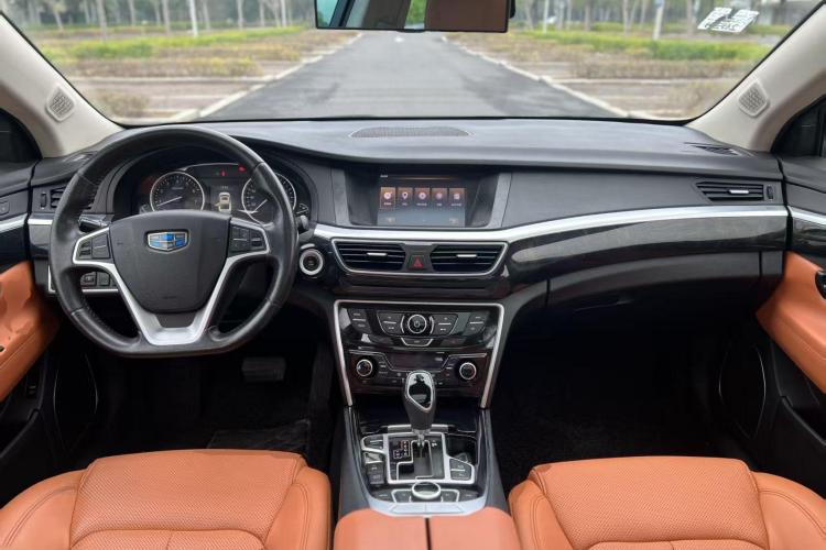 吉利汽车 博瑞 2015款 1.8T 尊贵型中控内饰7002