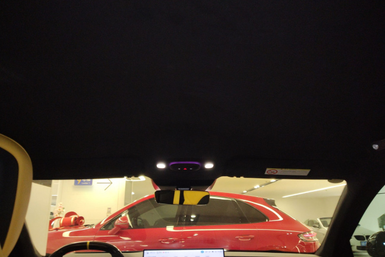 小米汽车 小米SU7 Ultra 2025款 Ultra中控内饰22