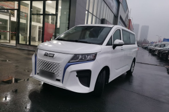 BAW北汽制造 锐胜王牌M7新能源 2025款 401KM 尊贵型中级营运 7座