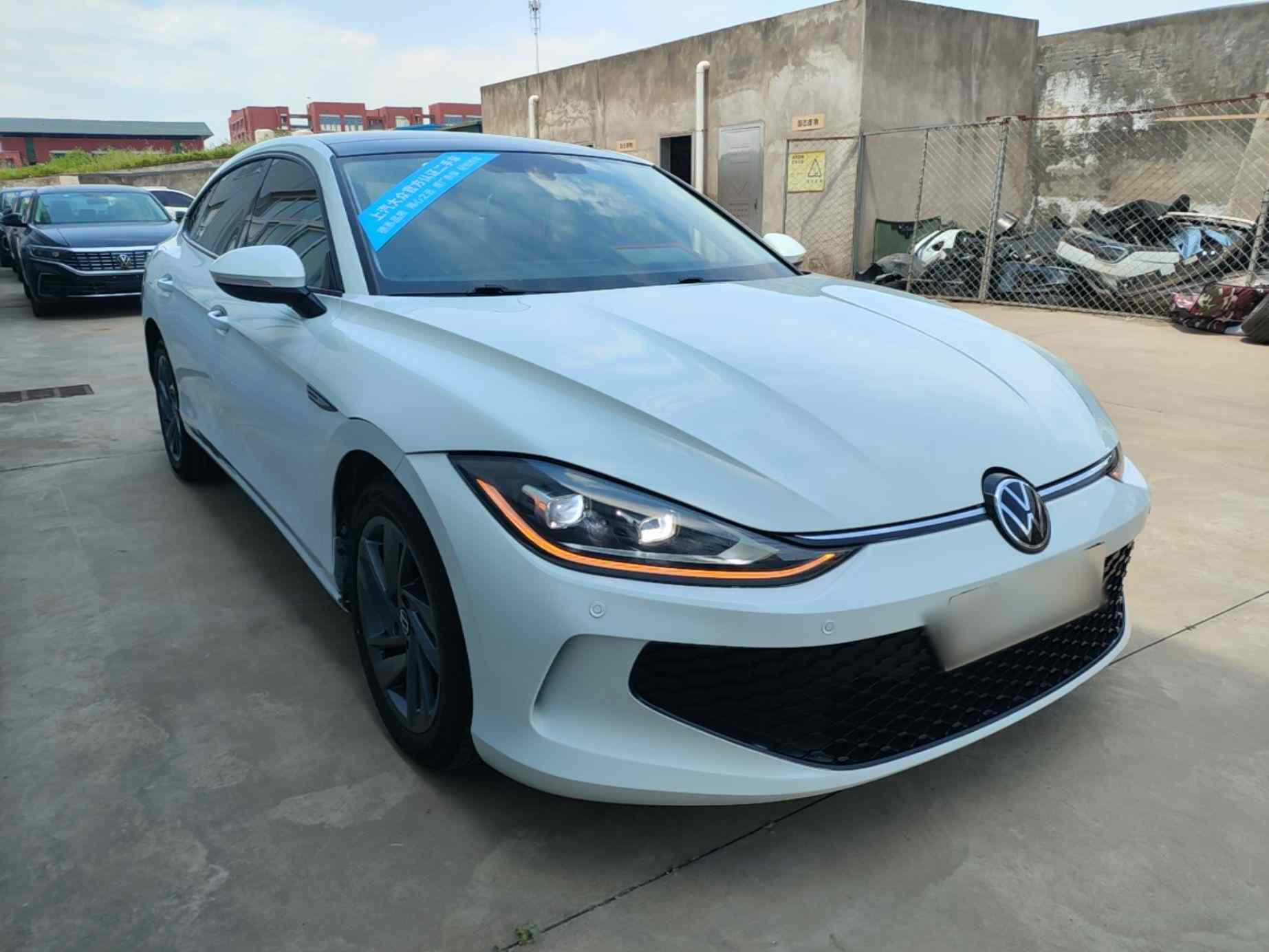 大众 2024款 凌渡L 200TSI DSG潮辣版(5)