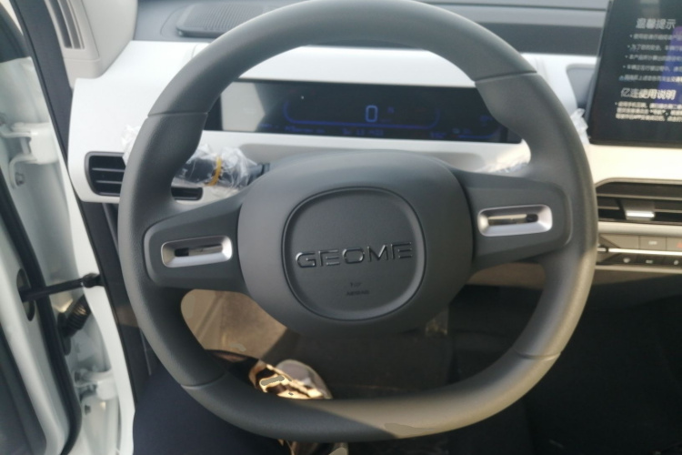 吉利银河 2024款 熊猫mini 200km 耐力熊局部细节13