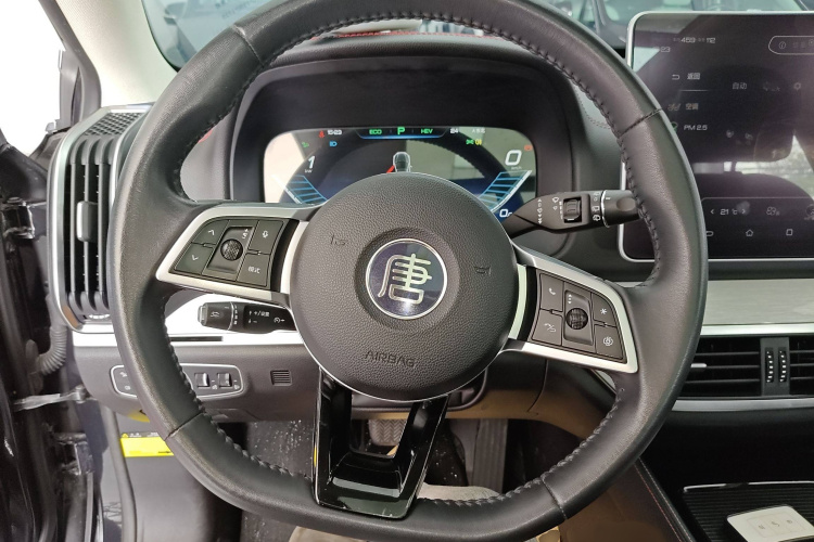 比亚迪 唐新能源 2018款 DM 2.0T 全时四驱智联创领型 5座 国V局部细节13