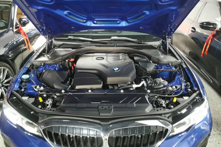 宝马3系 2021款 改款 325Li M运动套装机舱底盘24