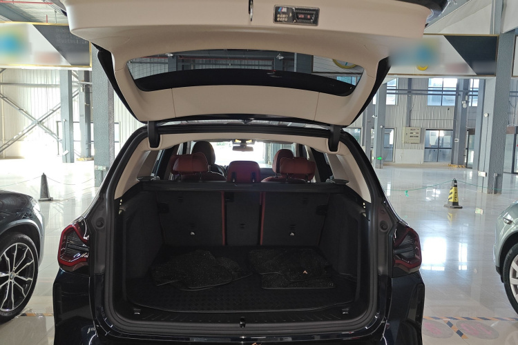 宝马X3 2023款 改款 xDrive30i 领先型 M曜夜套装局部细节23