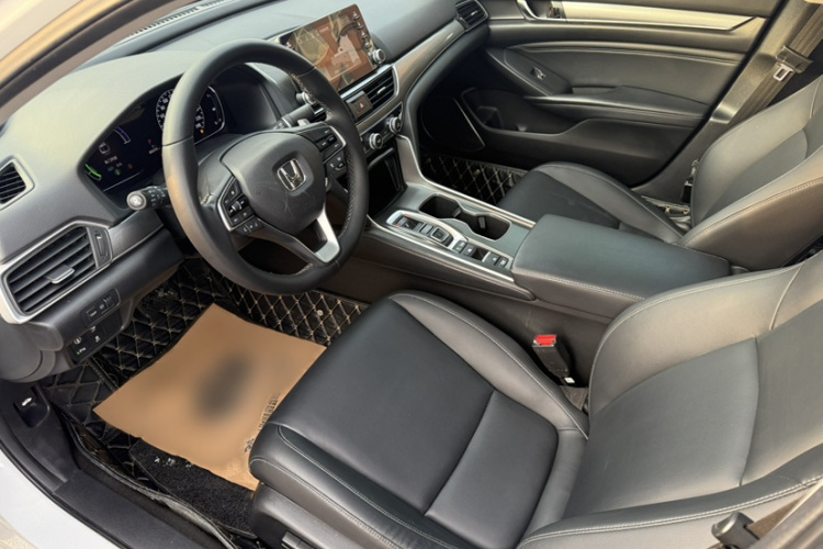 本田 雅阁 2018款 锐·混动 2.0L 锐智版 国VI中控内饰7004