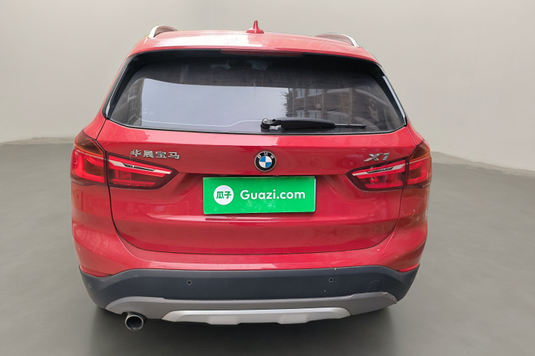 宝马X1 2018款 sDrive18Li 尊享型车身外观6