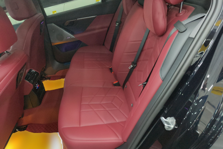 宝马5系 2024款 525Li M运动套装中控内饰21