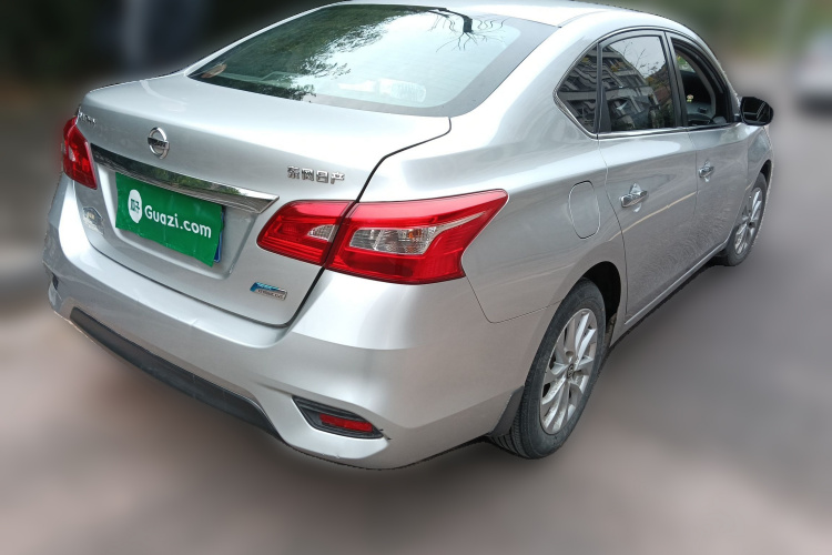 日产 轩逸 2016款 1.6XV CVT智享版车身外观7