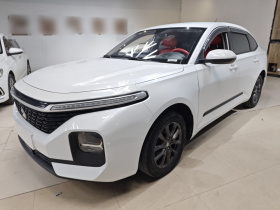 宝骏RC-5 2020款 1.5L 手动智耀精英型