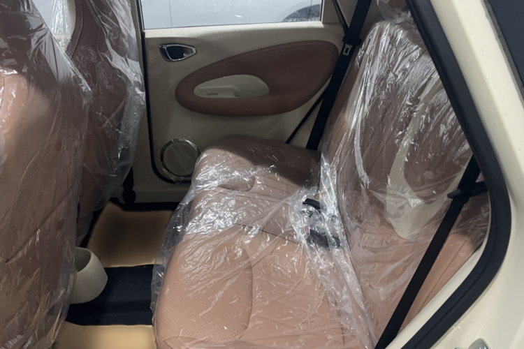 五菱汽车 五菱缤果 2025款 333km 悦享款中控内饰7001