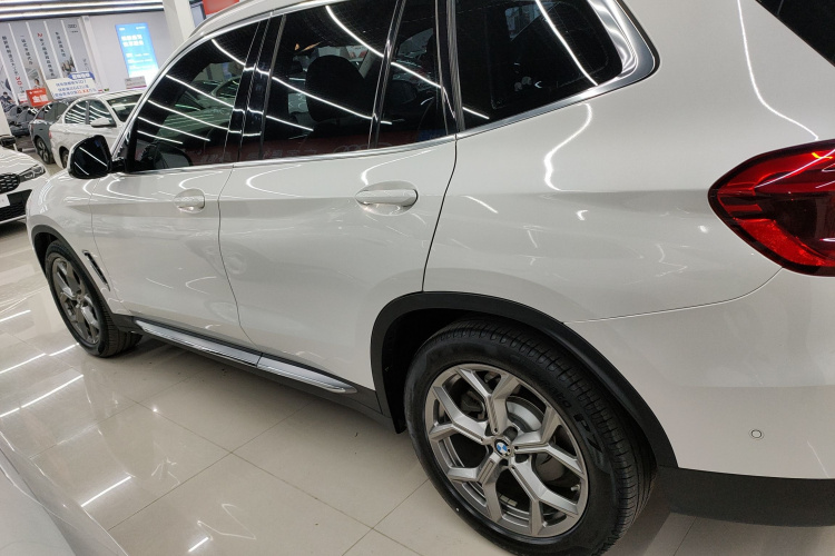 宝马X3 2021款 改款 xDrive28i 豪华套装车身外观6003