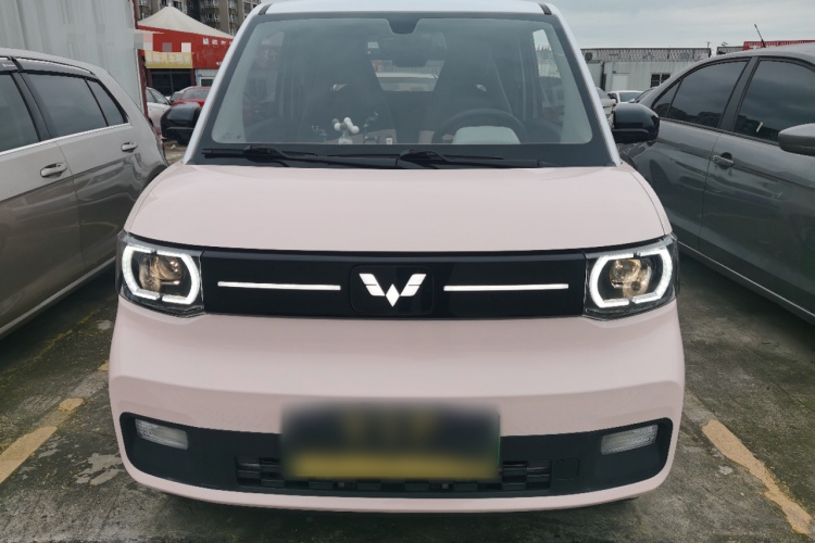 五菱汽车 宏光MINIEV 2022款 马卡龙臻享款 磷酸铁锂车身外观2