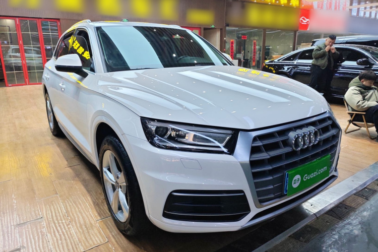 奥迪Q5L 2018款 40 TFSI 荣享进取型 国V车身外观6002