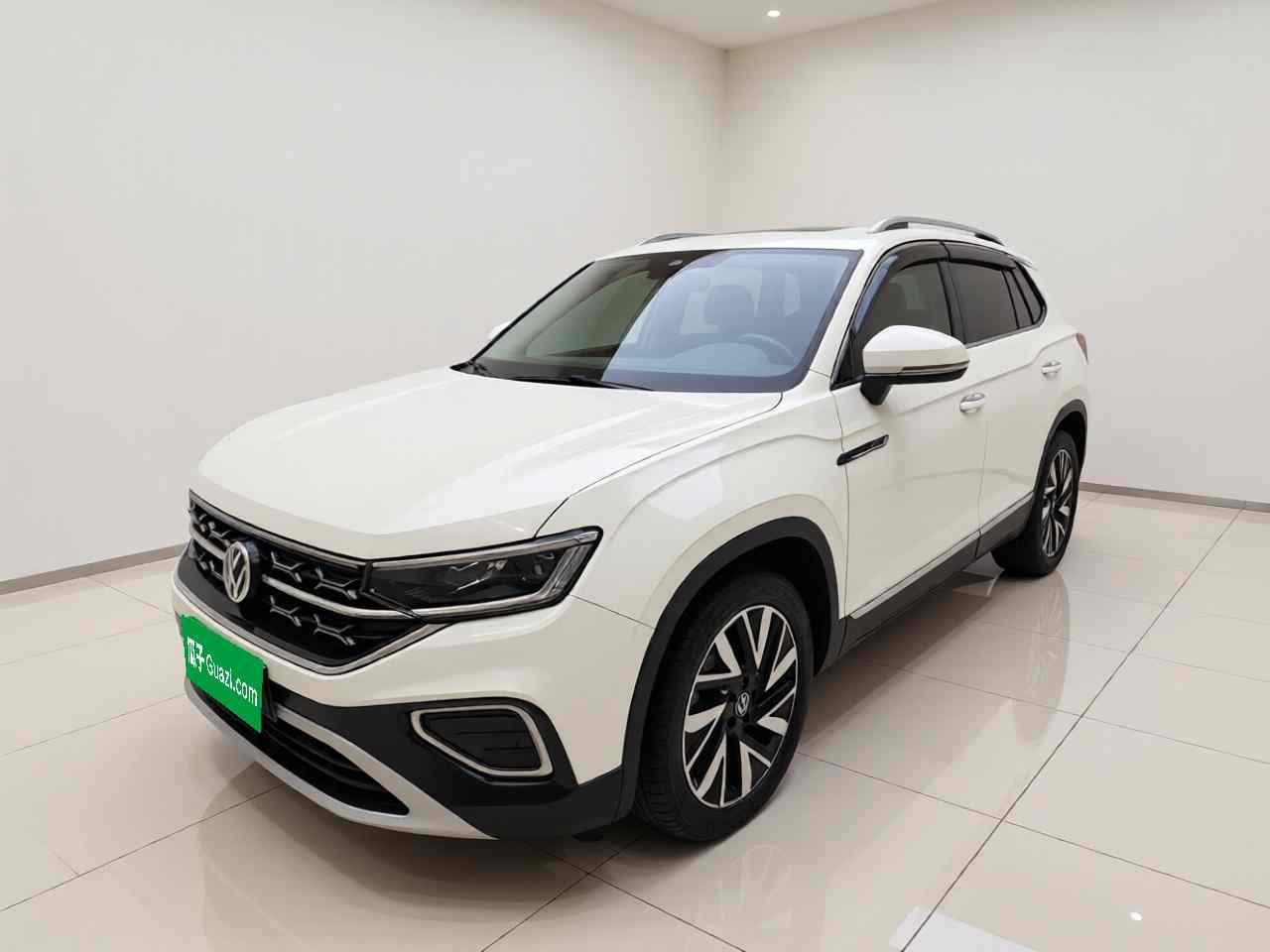 大众 探岳 2024款 300TSI 两驱豪华Plus进阶版(2)
