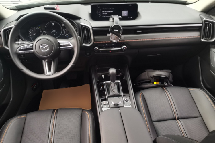 马自达CX-50行也 2023款 2.5L 智行版中控内饰12
