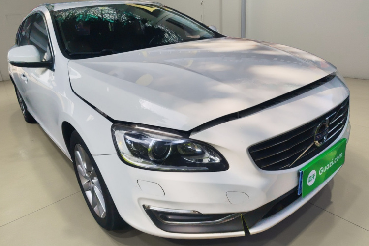 沃尔沃V60 2014款 T5 智逸版车身外观3