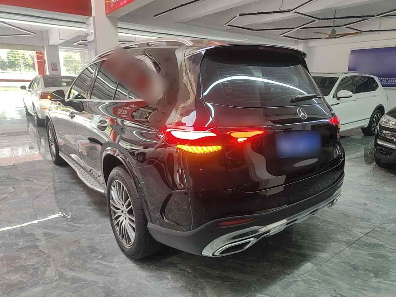 奔驰GLC 2023款 GLC 300 L 4MATIC 动感型 5座(3)
