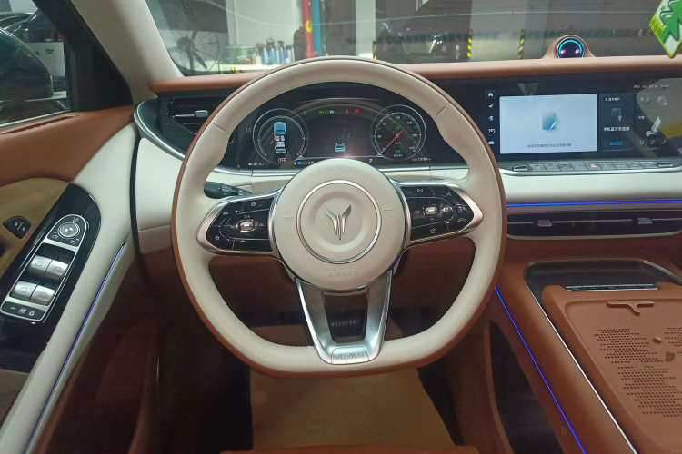 岚图汽车 岚图FREE 2024款 超长续航智驾版中控内饰13