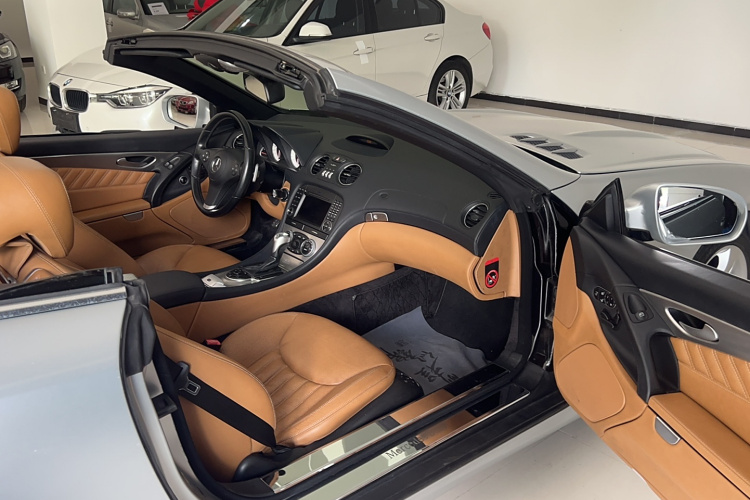奔驰SL级 2010款 SL 350中控内饰7002