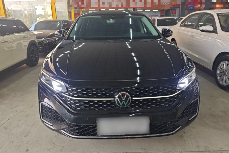 大众 帕萨特 2022款 330TSI 星空豪华版车身外观2