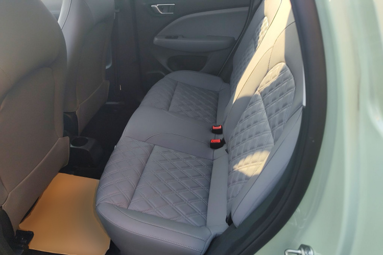 零跑汽车 零跑T03 2021款 400豪华Pro版中控内饰21