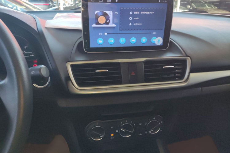 马自达3 昂克赛拉 2019款 云控版 两厢 1.5L 自动舒适型 国VI局部细节16