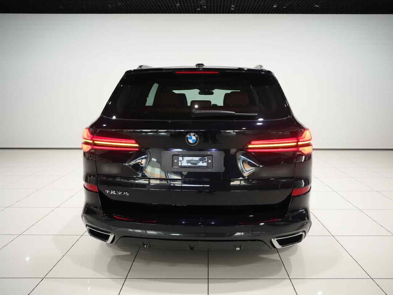 宝马X5 2026款 xDrive 40Li M运动曜夜套装(3)