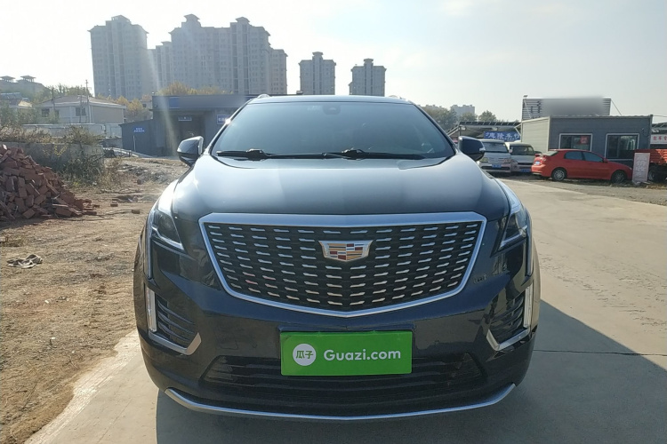 凯迪拉克XT5 2020款 28T 豪华型车身外观2