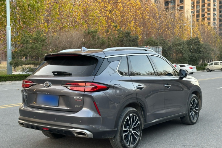 广汽传祺 传祺GS4 PLUS 2022款 390T 自动星云版车身外观6001