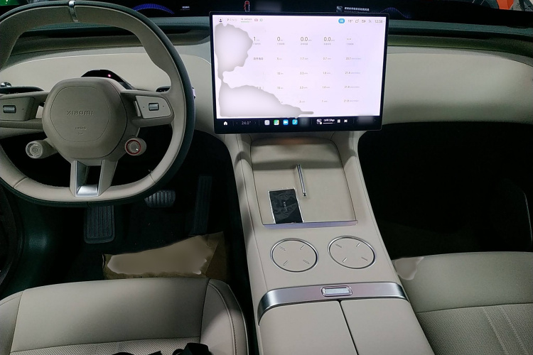 小米汽车 小米YU7 2025款 超长续航后驱版中控内饰7002