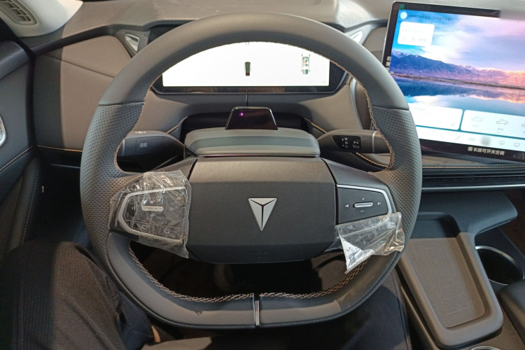 深蓝汽车 深蓝SL03 2022款 1.5L 1200增程版局部细节13