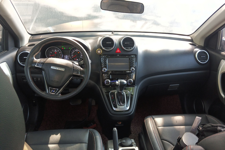 哈弗H6 2016款 升级版 1.5T 自动两驱精英型中控内饰12
