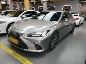 雷克萨斯ES 2025款 300h 臻享版