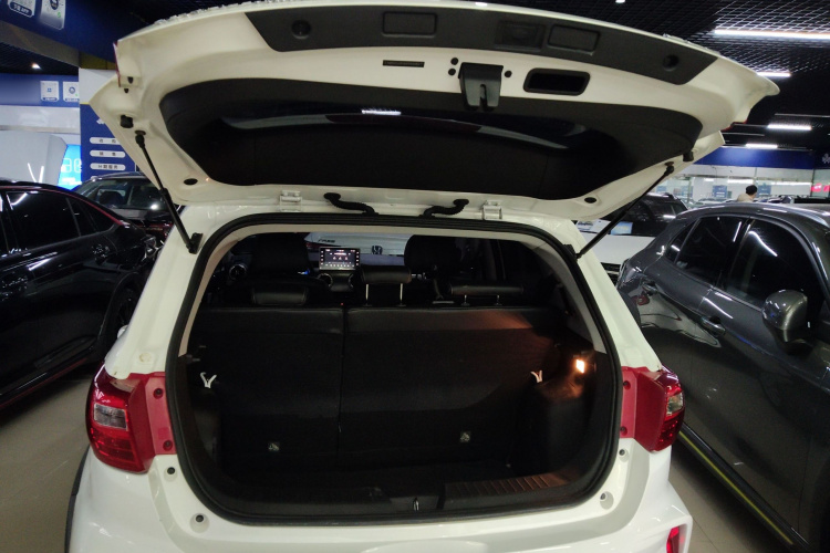 北汽新能源EC5 2019款 新尚版局部细节23