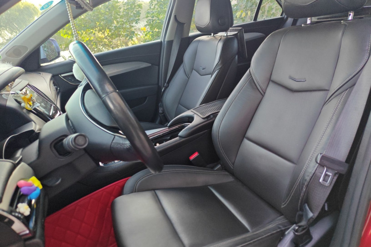 凯迪拉克ATS-L 2016款 28T 时尚型中控内饰19